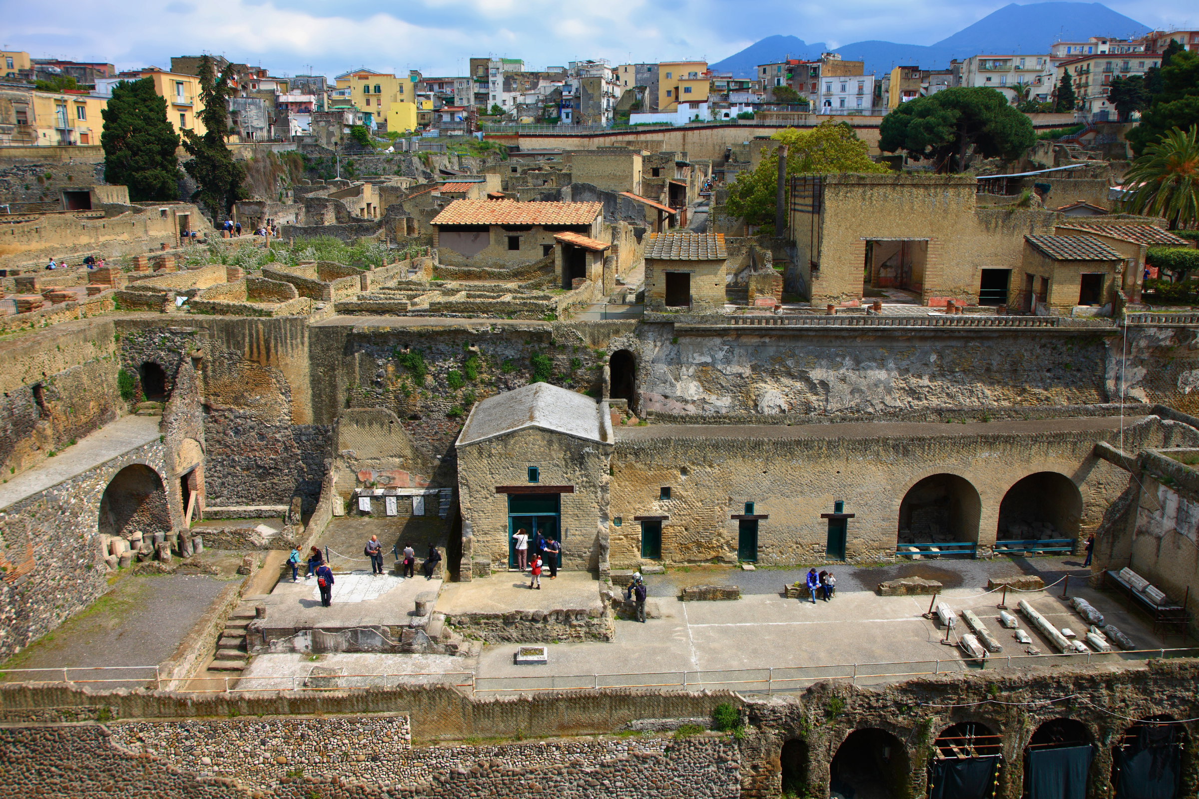 53 herculaneum.webp